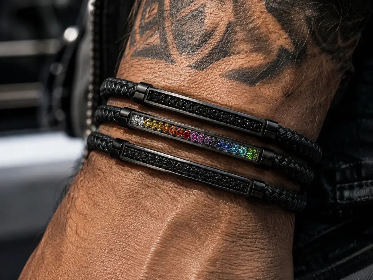 Accumulation de bracelets Jack